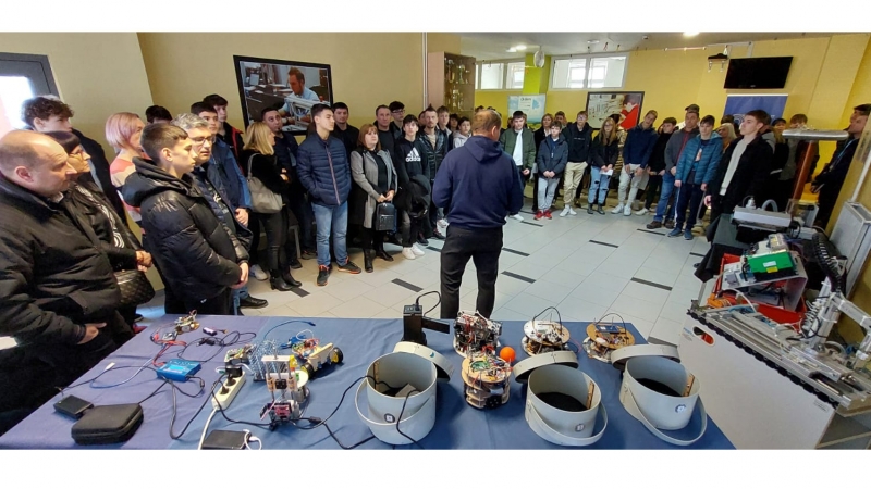 Elektro in računalniška šola ŠC Ptuj - Izobraževanje, ki združuje tradicijo, znanje in priložnosti