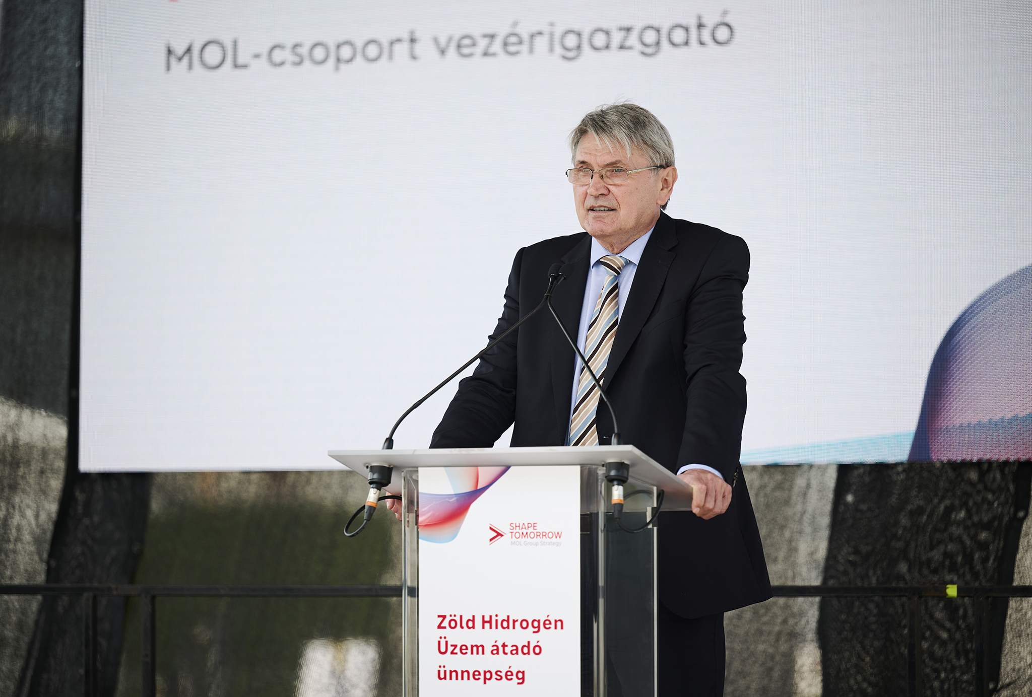 mol1
